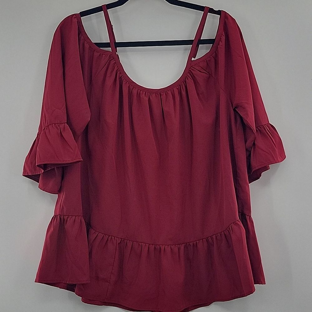 3For$20 Mileage Maroon Ruffle Hem Blouse size 1X